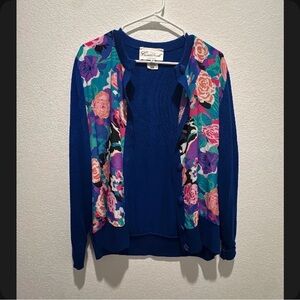 Castlebrook vintage blue floral cardigan size 8